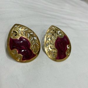 Gold tone/burgundy earrings
